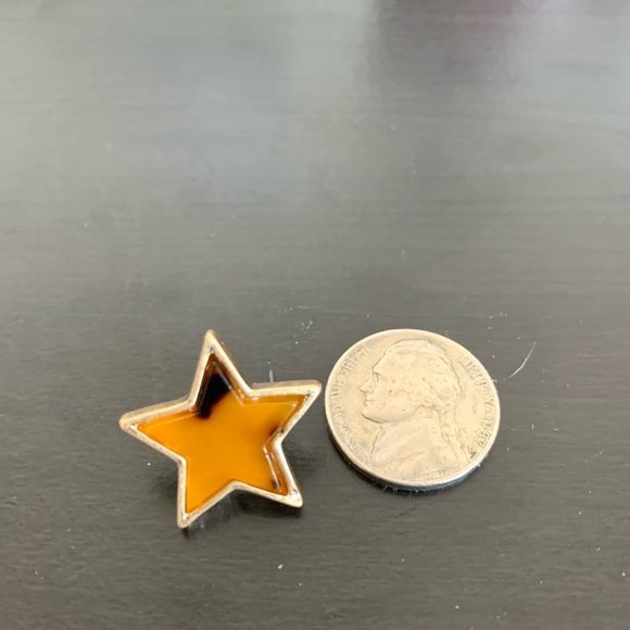 NWT *BOUTIQUE* TORTOISE  STAR STUD EARRINGS - Picture 3 of 4